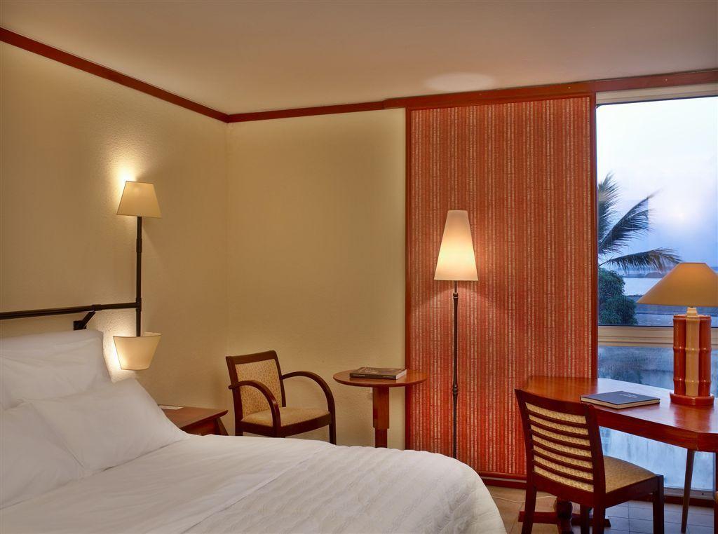 Douala Rabingha Hotel Quarto foto